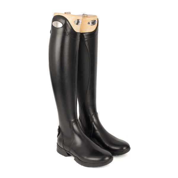 107 Plaque<br>Showjumping boot [34 - 39]