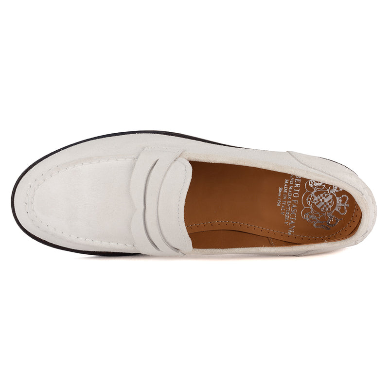 BRENDA 56040<br>White College loafer
